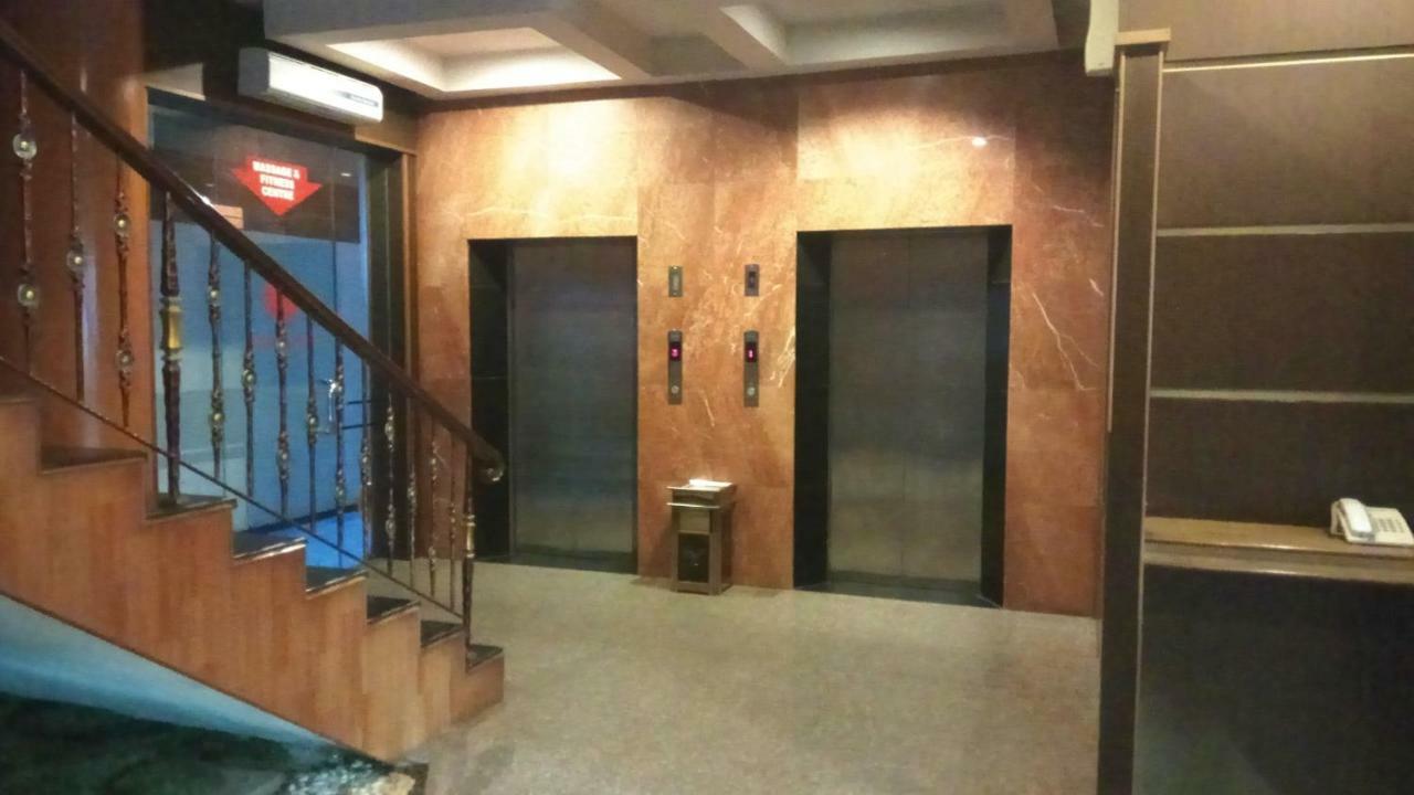 Hotel Utama Batam Exteriér fotografie